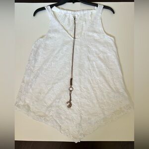 Womens lace flowy tank top